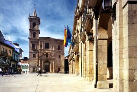 PLAZA DEL AYUNTAMIENTO